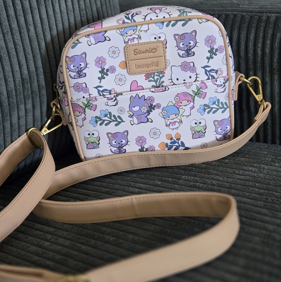 Sanrio Handbags - Sanrio Loungefly Floral Character Bag